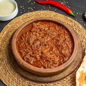 TAJEN MIT HÄHNCHEN